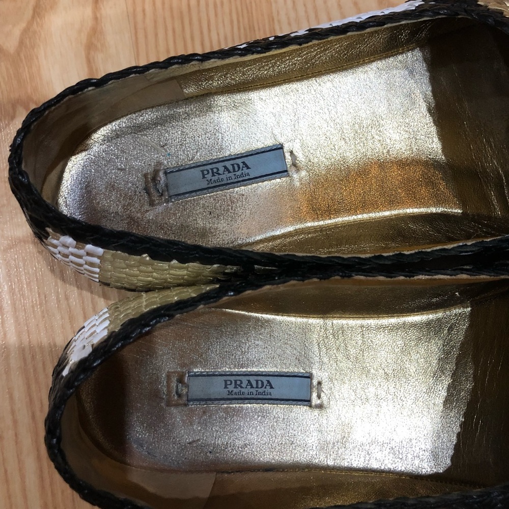 Prada - Picture 6 of 8